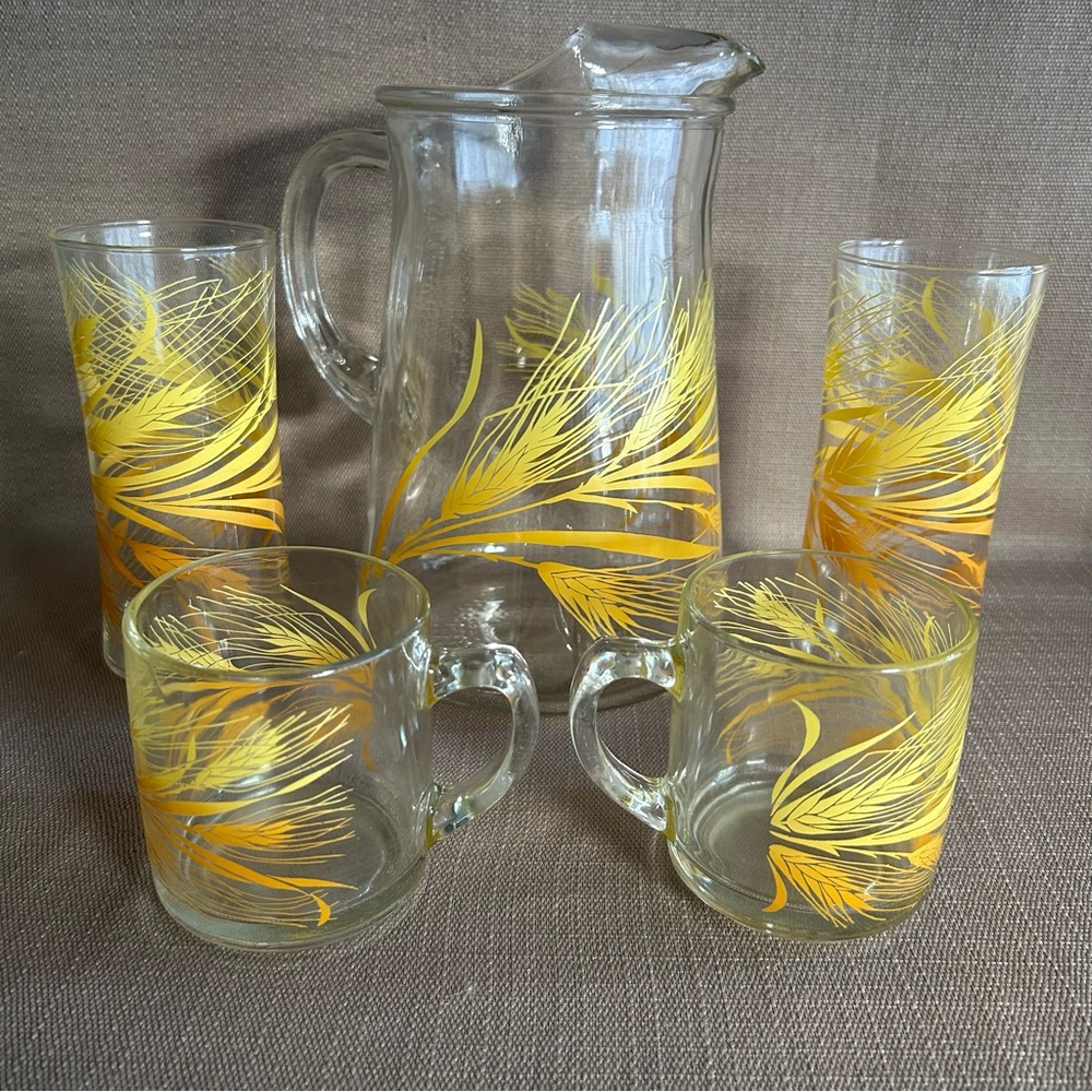 Vintage Libbey Wheat Pitcher, 2 Glasses, 2 Mugs - 5pcs - Libby